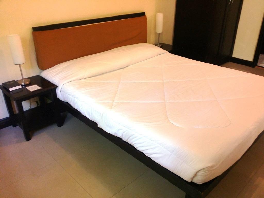 מקטאן Lancaster Hotel Cebu מראה חיצוני תמונה