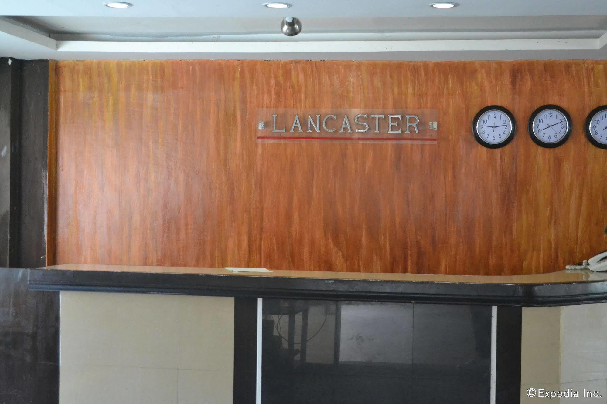 מקטאן Lancaster Hotel Cebu מראה חיצוני תמונה
